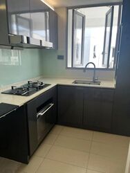Prive (D19), Condominium #523452971